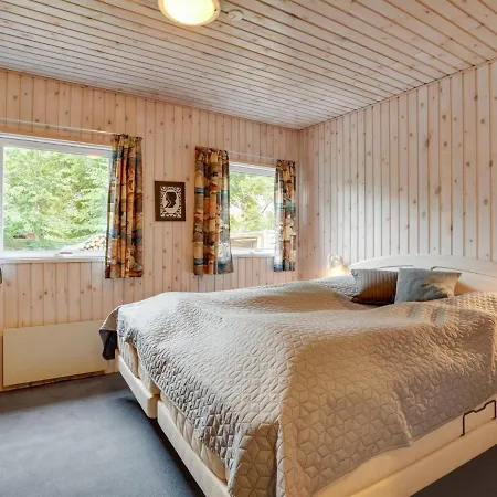Sigurd - 20m From The Sea In Funen By Interhome Hébergement de vacances