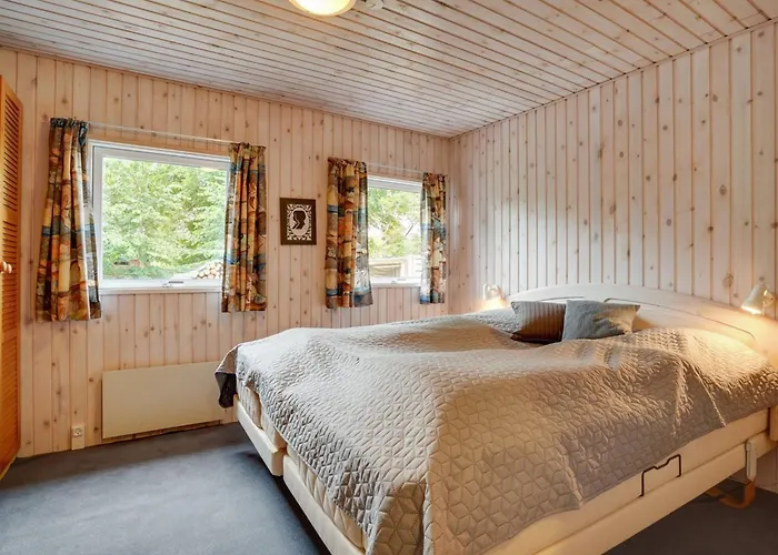 Sigurd - 20m From The Sea By Interhome